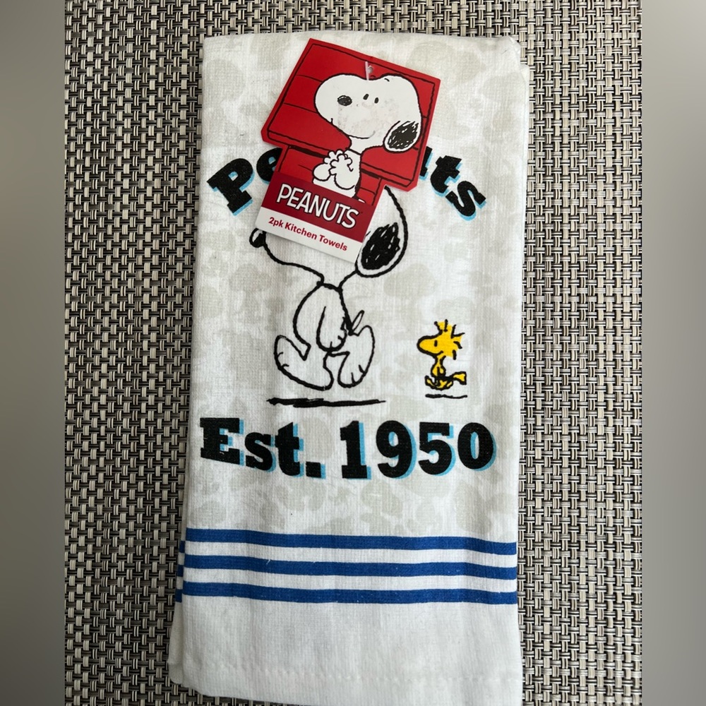 New "Peanuts" Kitchen Towels